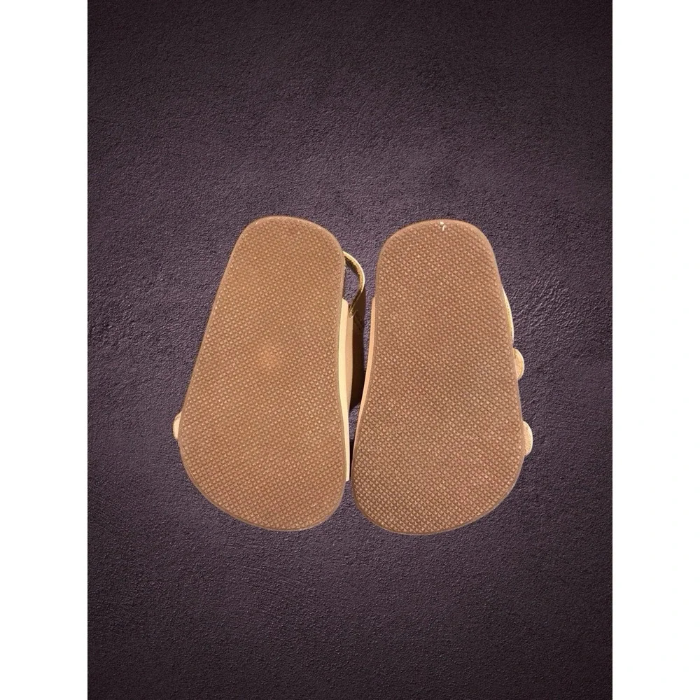 NWOT 2 Pair old Navy Baby Girl 0-3 MONTHS Earth‎ Sandals Pink Tan  Faux Leather